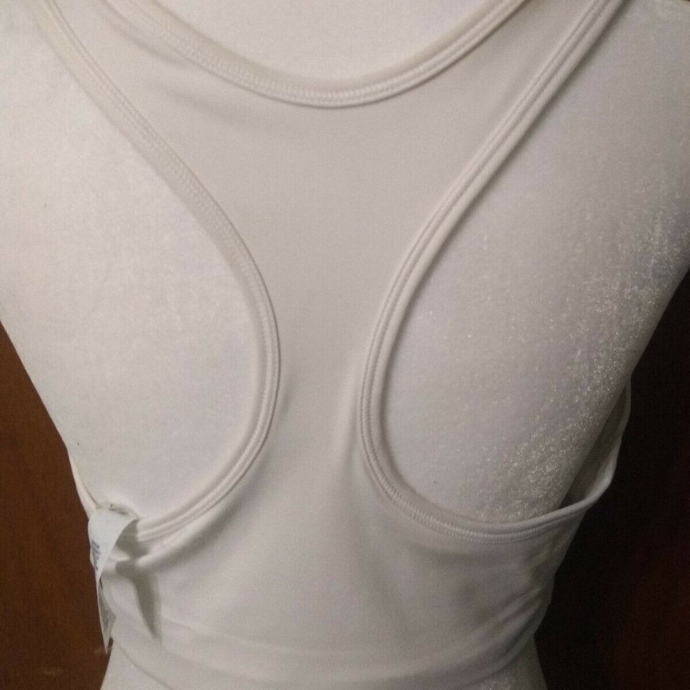 Nike Women's Swoosh Medium Impact Sports Bra XL - Picture 2 of 4
